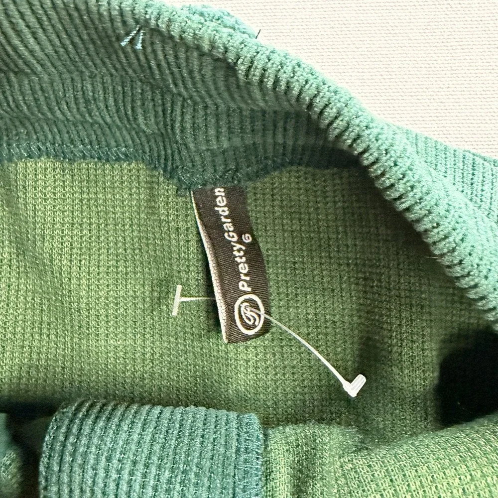 PrettyGarden Green Ribbed Chenille Corduroy Look Pencil Skirt Front Slit Sz 6